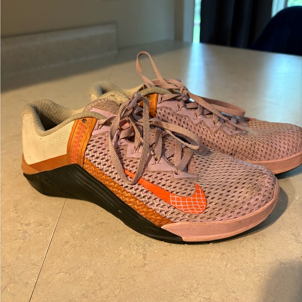 Nike Metcons size 7.5 women